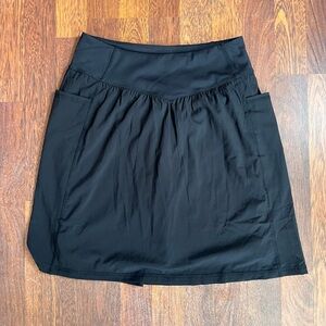 Zuda Activewear Women’s Black Skirt